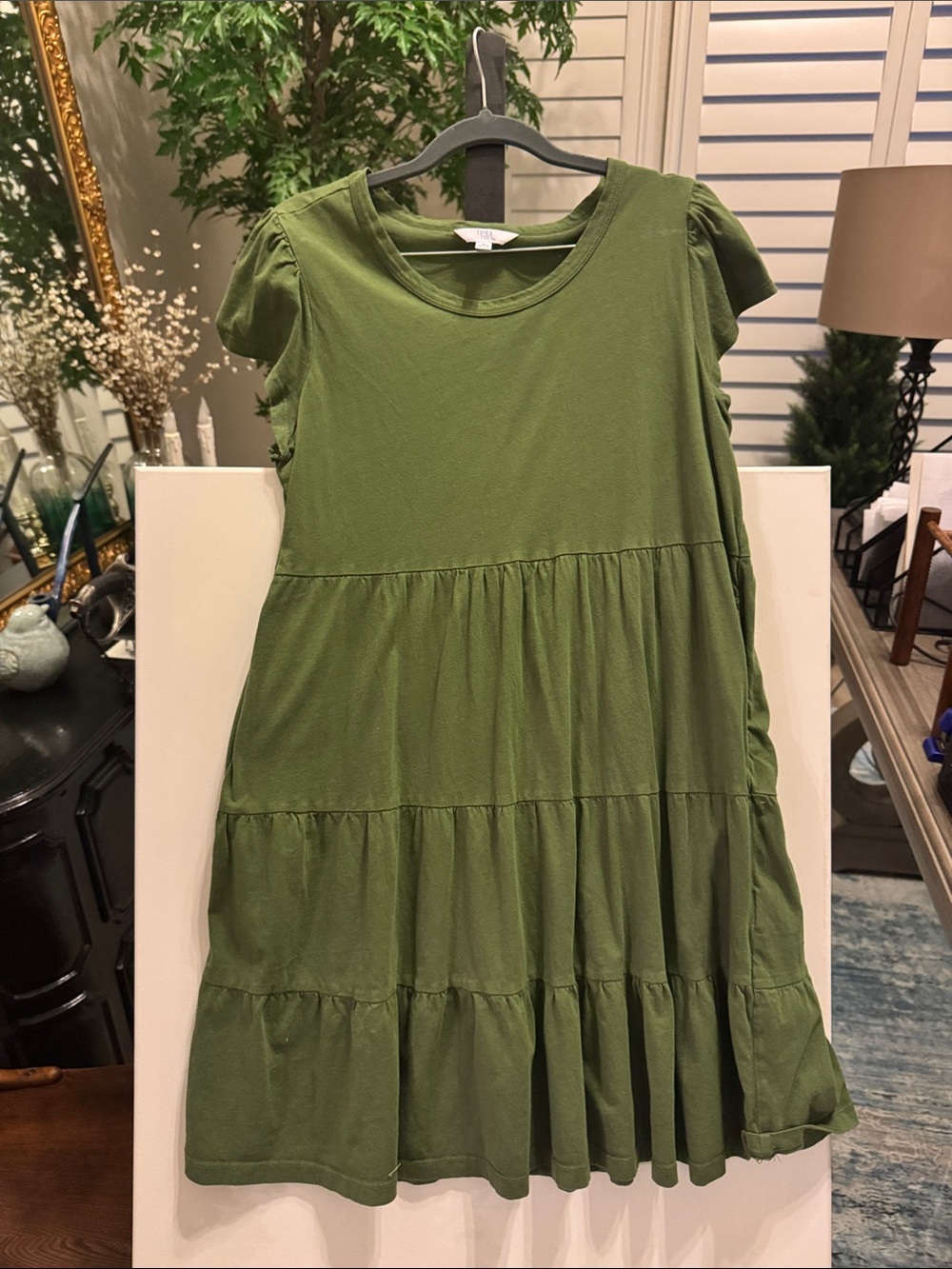 Time and Tru Olive Green Tiered Short Sleeve Dress